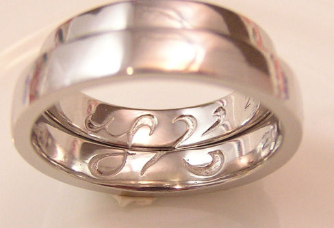 ハート 結婚指輪