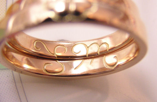 ピンクゴールドの結婚指輪