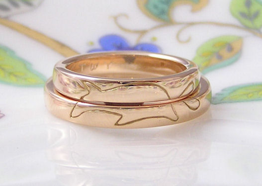イルカの結婚指輪