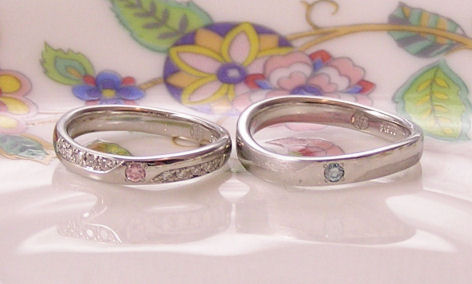 ピンクダイヤの結婚指輪